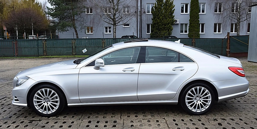 Mercedes-Benz CLS cena 87000 przebieg: 270000, rok produkcji 2014 z Elbląg małe 562